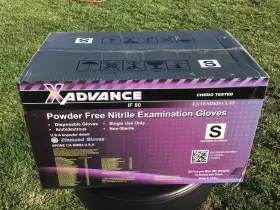 NE80 ADVANCE Nitrile Exam Disposable Gloves Powder