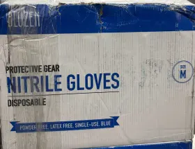 08106760320722 BLUZEN Nitrile Disposable Gloves #2