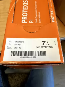 2D72PL65X CARDINAL Protexis Pi Surgical Gloves #2