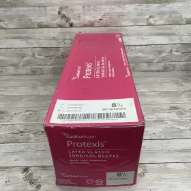 2D72N85X CARDINAL HEALTH Box Protexis Latex Classic Surgical #2