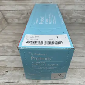 2D73PM90 CARDINAL HEALTH Protexis Pi Micro Surgical Gloves #3