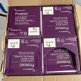 2D73TP75 CARDINAL HEALTH Protexis Latex Surgical Gloves #3
