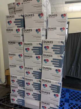 359332000204 DUKES INTERNATIONAL Nitrile Exam Gloves Powder #3