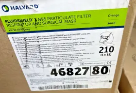 46827 HALYARD Fluidshield Surgical Respirator Mask