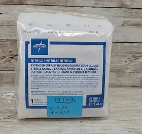 MDS198516 MEDLINE Nitrile Exam Gloves Cuff Singles Sterile