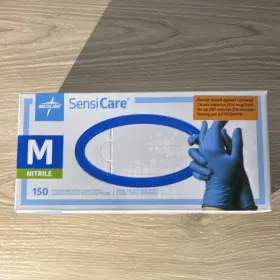 RJ18HTL MEDLINE Sensicare Nitrile Powder Exam Gloves