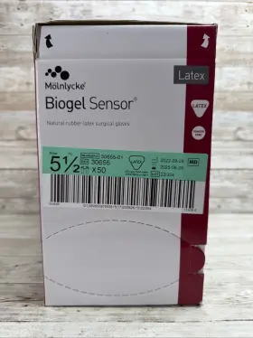 30655 MOLNLYCKE Biogel Latex Sensor Surgical Gloves Sterile