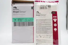 30670 MOLNLYCKE Biogel Sensor Rubber Latex Gloves Box