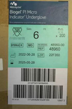 48960 MOLNLYCKE Biogel Pi Micro Indicator Glove #2