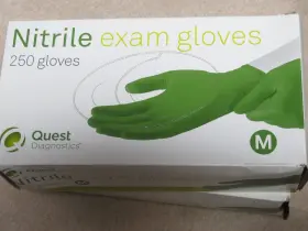47742 QUEST Diagnostics Nitrile Exam Gloves Total Box #2