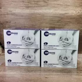 PM204 SRITRANG Nitrile Exam Gloves Powder Total