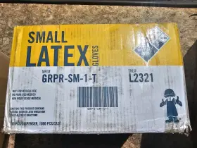 GRPR-SM-1-T THE SAFETY ZONE Powder Latex Gloves